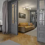 Center Bed And Beyond Apartment