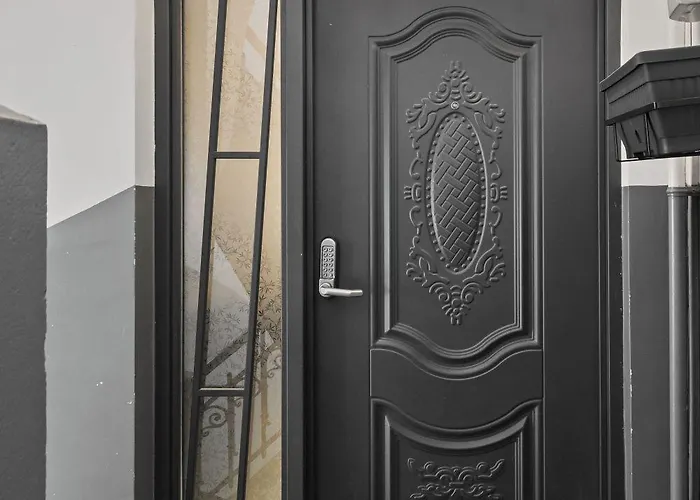 Center Bed And Beyond 부쿠레슈티