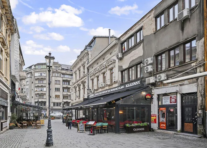 Daire Center Bed And Beyond