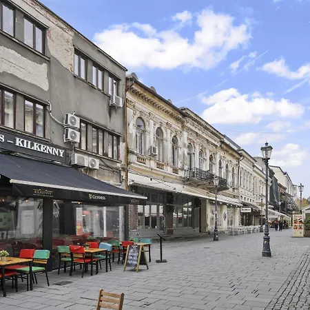 Center Bed And Beyond Διαμέρισμα