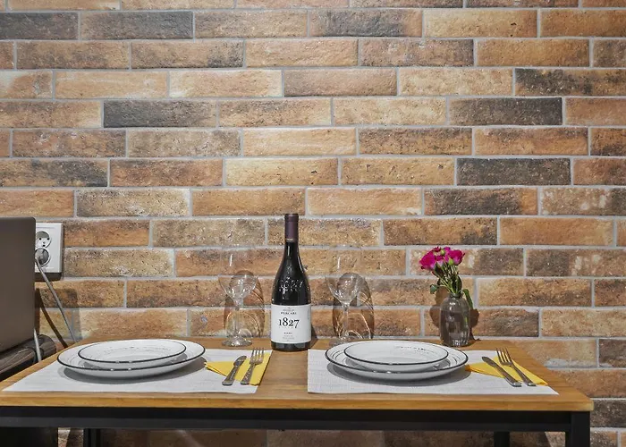 Center Bed And Beyond